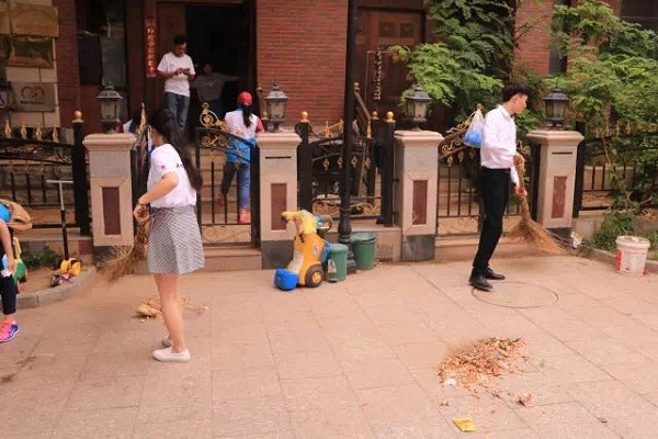 遠(yuǎn)行·愛丨“感動(dòng)”與“被感動(dòng)”