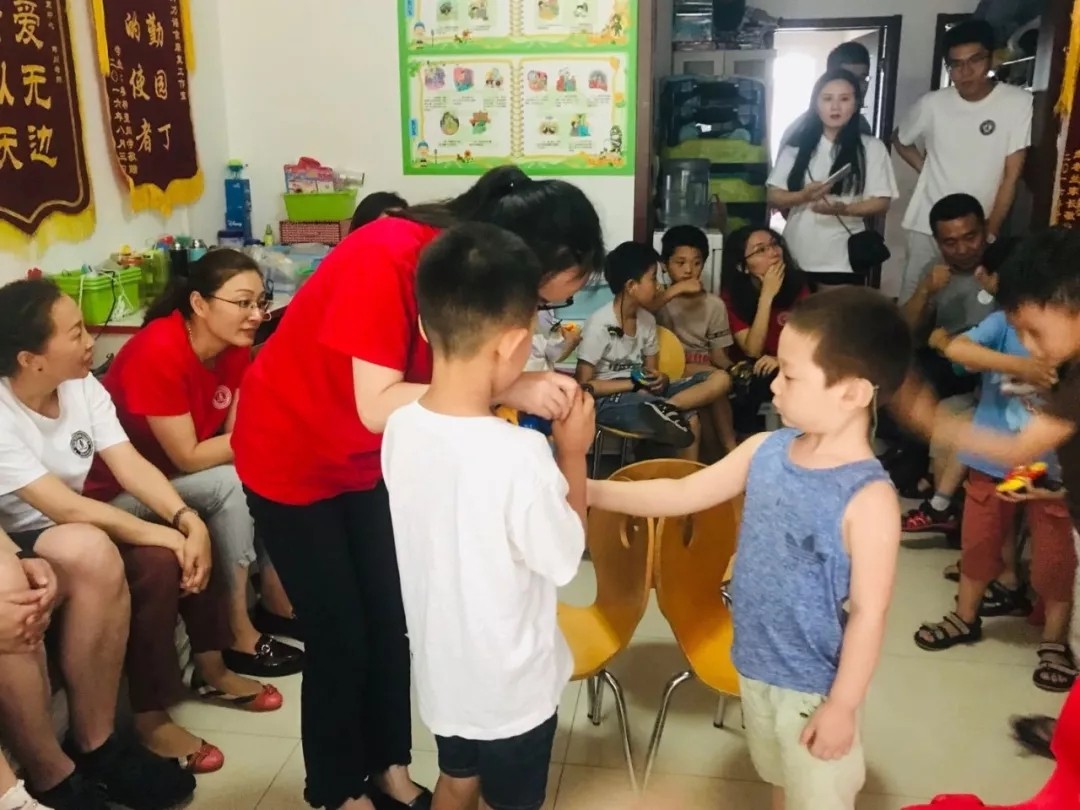 無聲的世界,有聲的愛 遠(yuǎn)行愛 無聲的世界,有聲的愛 遠(yuǎn)行愛