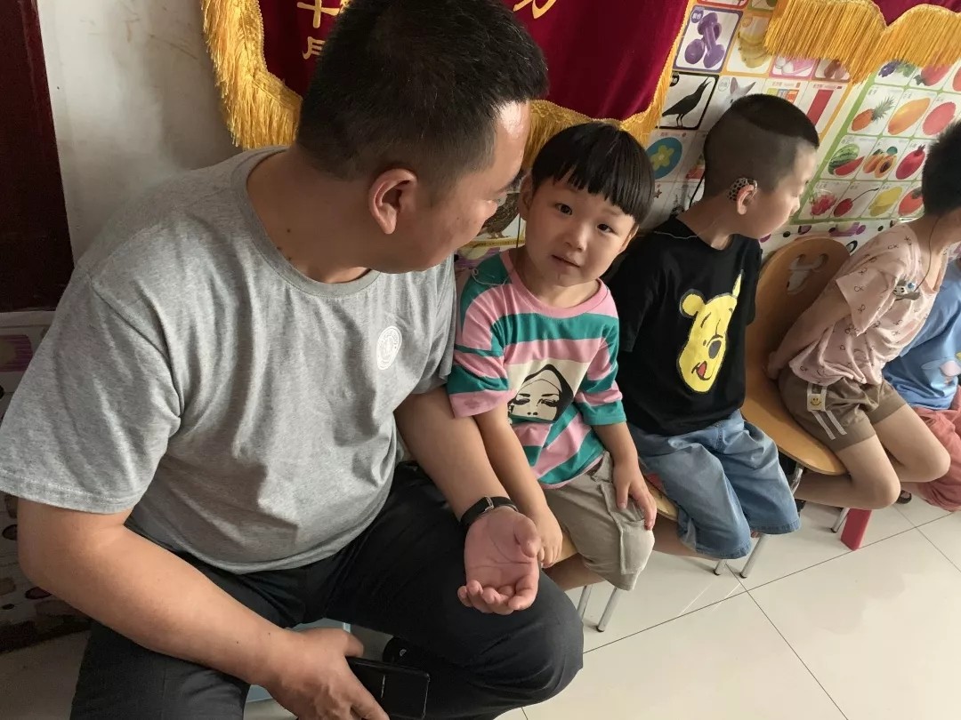 無聲的世界,有聲的愛 遠(yuǎn)行愛 無聲的世界,有聲的愛 遠(yuǎn)行愛